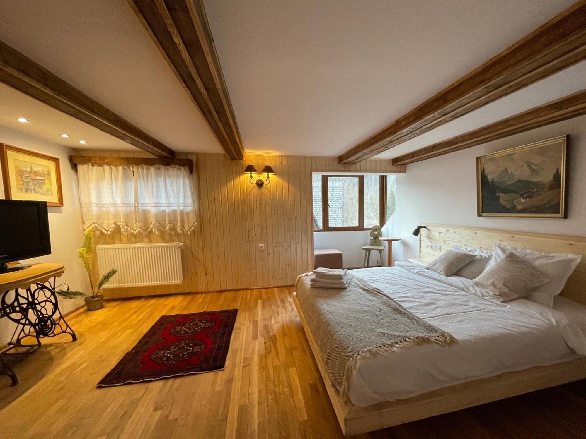 Casa Ieud - Catun Villa Синая Екстериор снимка